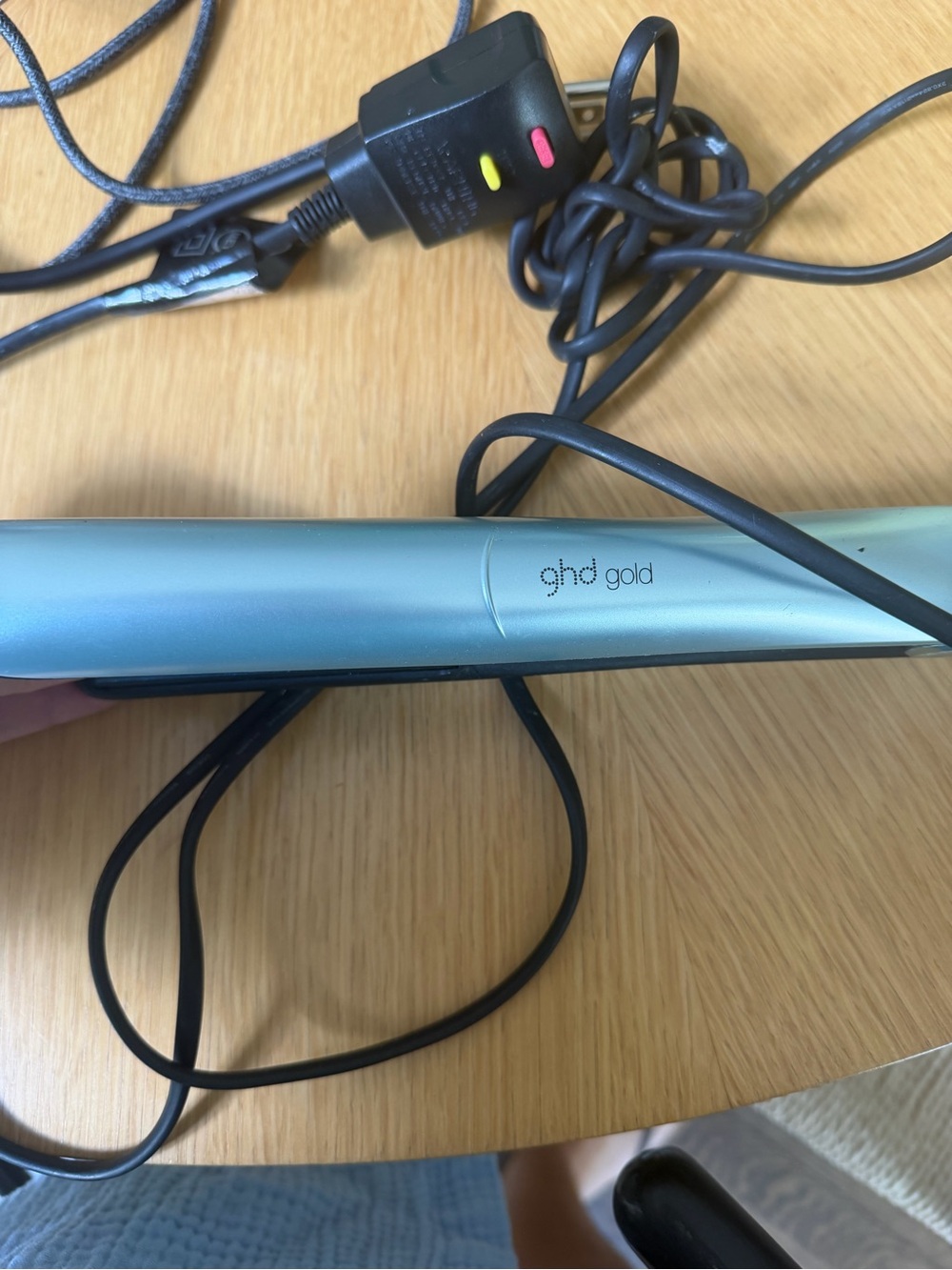 ghd Gold Hair Straightener in Light Blue-Green